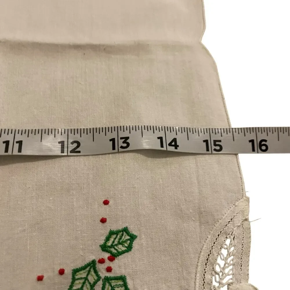 SET OF 3 Vintage Hand Stitched Embroidered Napkins & Crochet Corners 15.5 x 15.5